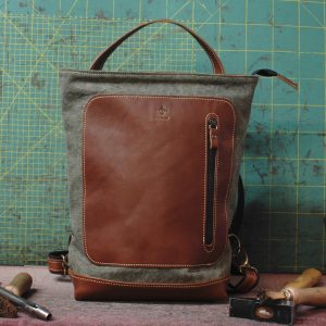 MINIMAL BACK SACK - Tela olona verde militare e cuoio scuro