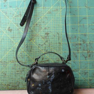 Tracollina Portafoglione schizzata base nera