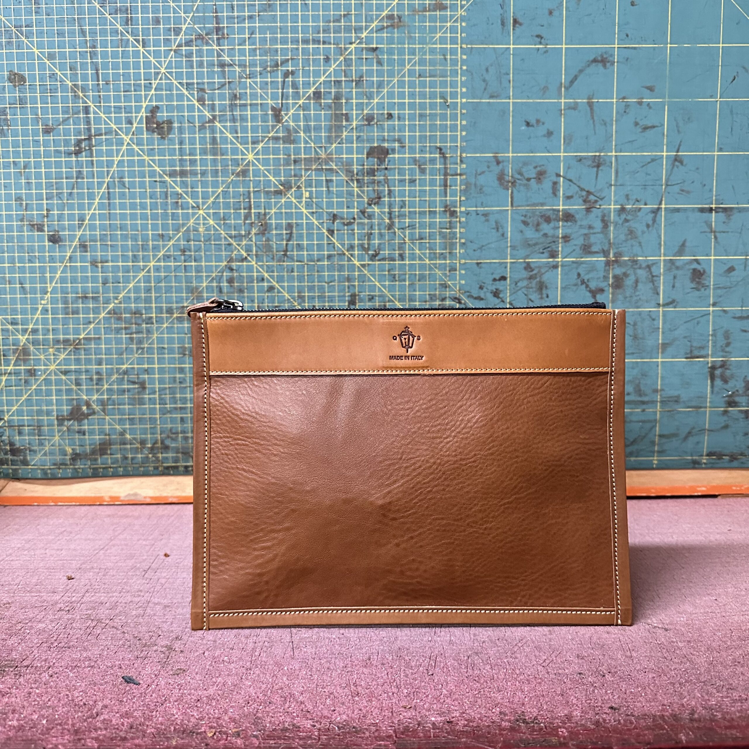 La Tasca, in Vacchetta Cuoio