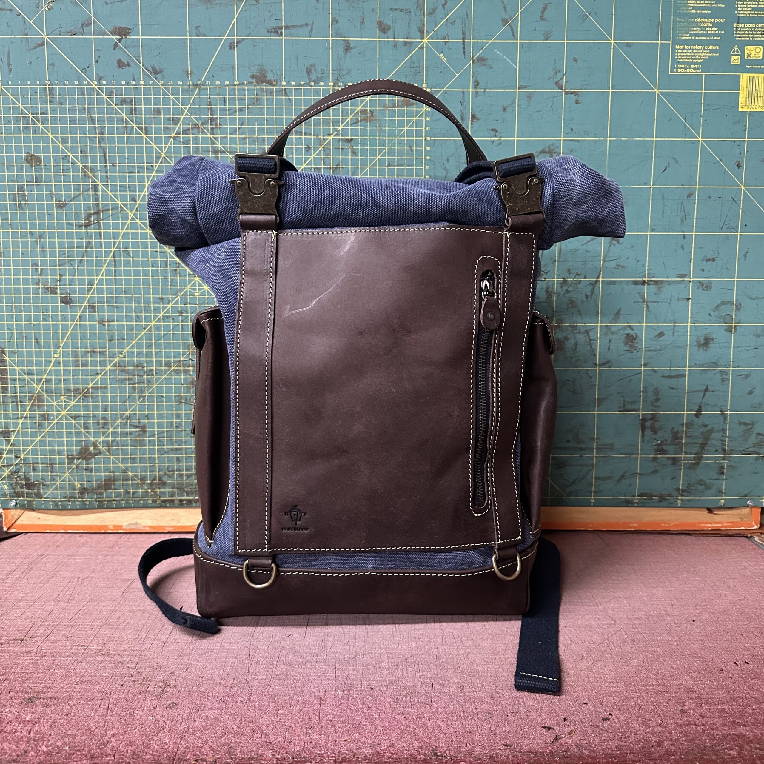 Rollracer Avventura Tela Olona Blu Navy e T.moro Crust