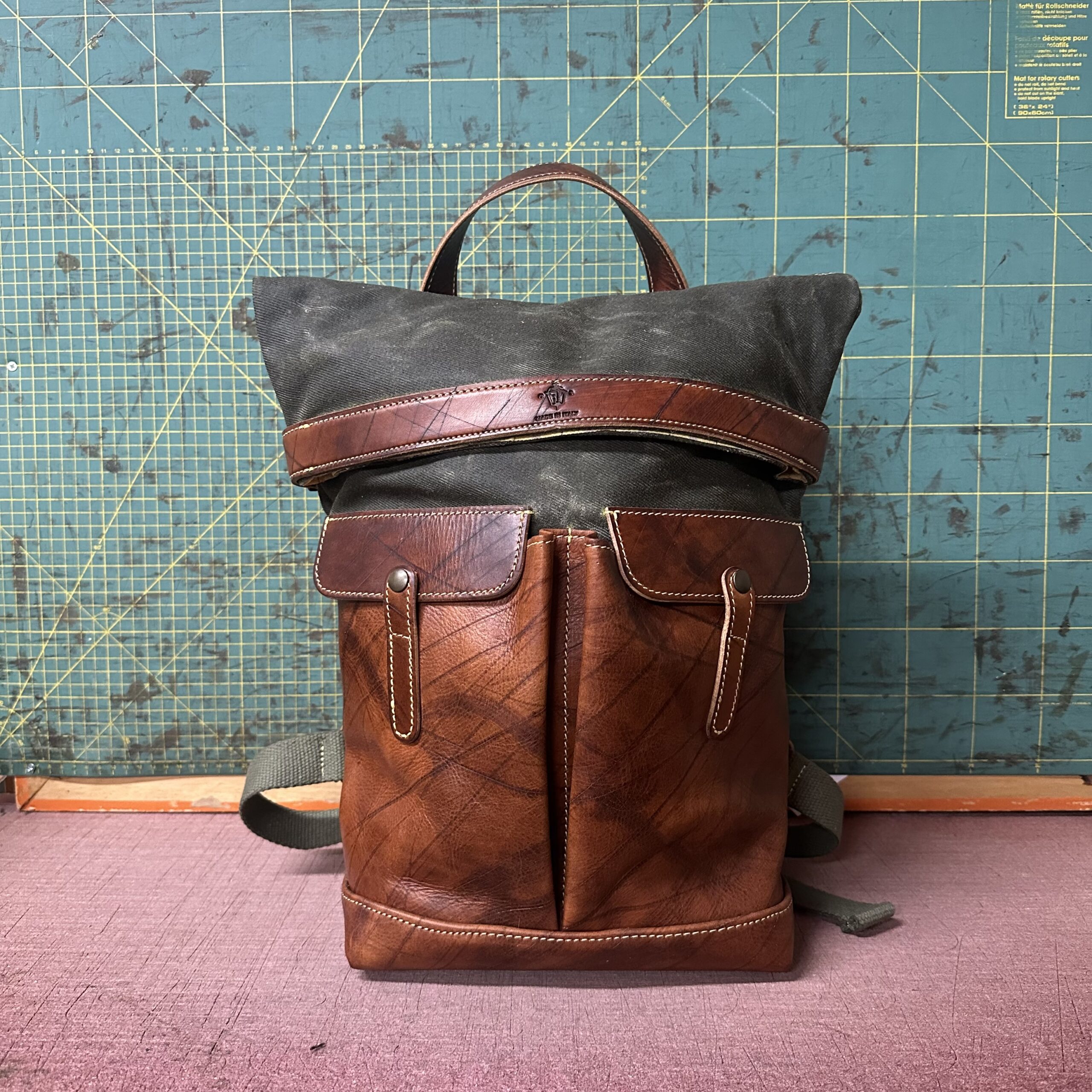 LockDown Cotone Cerato Verde Militare e Vacchetta cuoio effetto graffiato