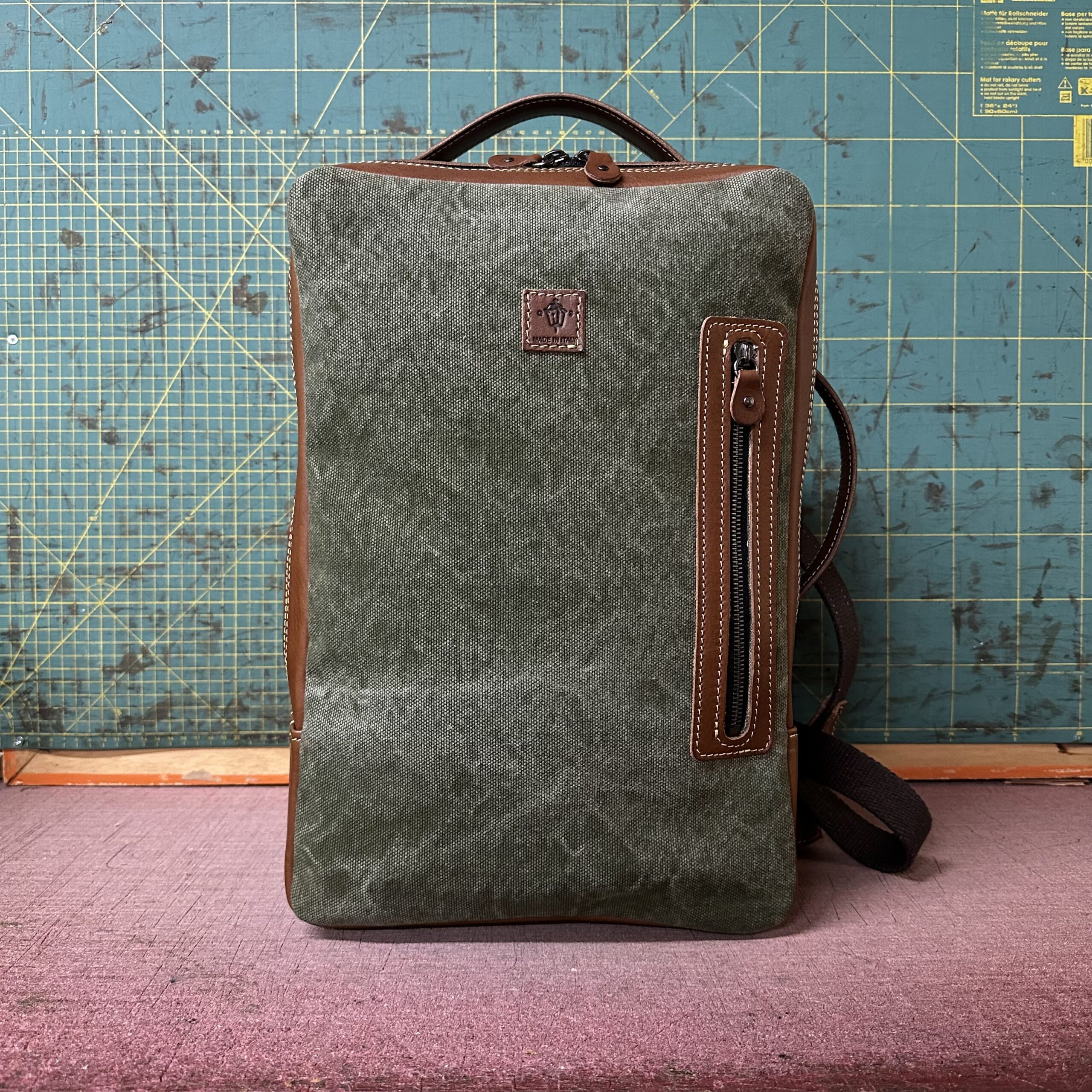 B.PACK 13 pollici in Tela Olona Verde Bosco e Cuoio scuro