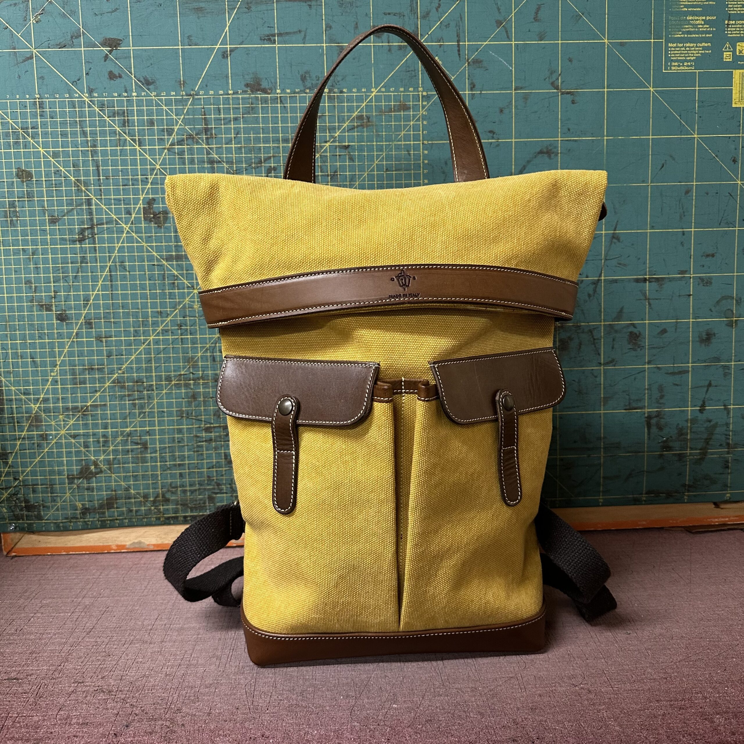 Lockdown "Alleggerito" Tela Olona Giallo ocra e Vacchetta Cuoio Scuro