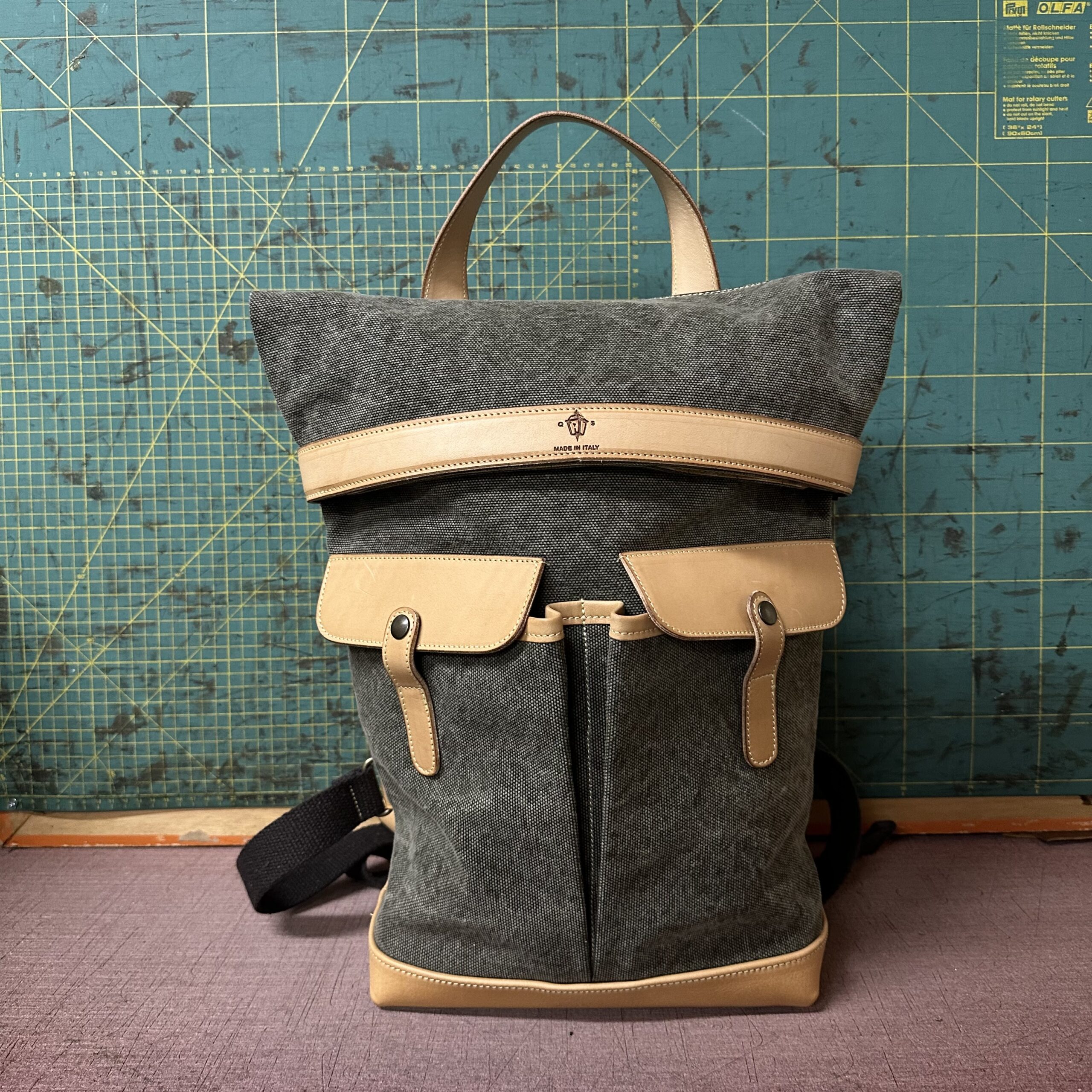 Lockdown "Alleggerito" tela olona Militare e Vacchetta Naturale